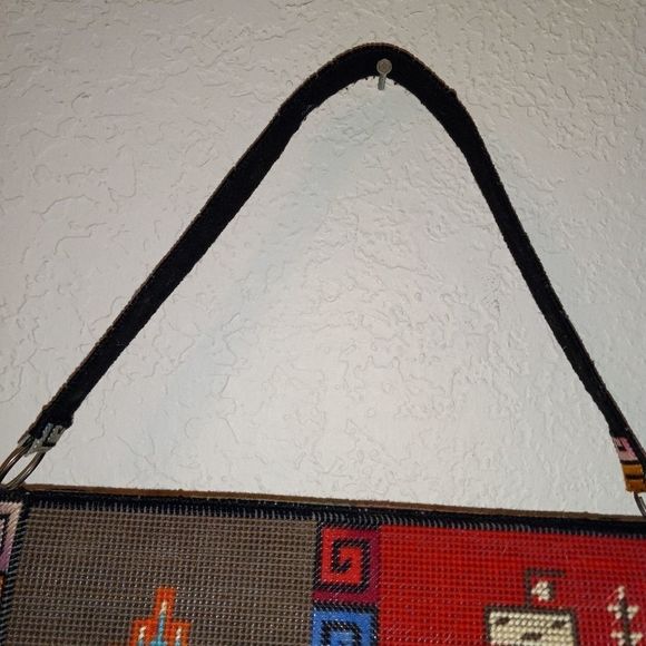 Aztec Embroidered Purse - Picture 4 of 12